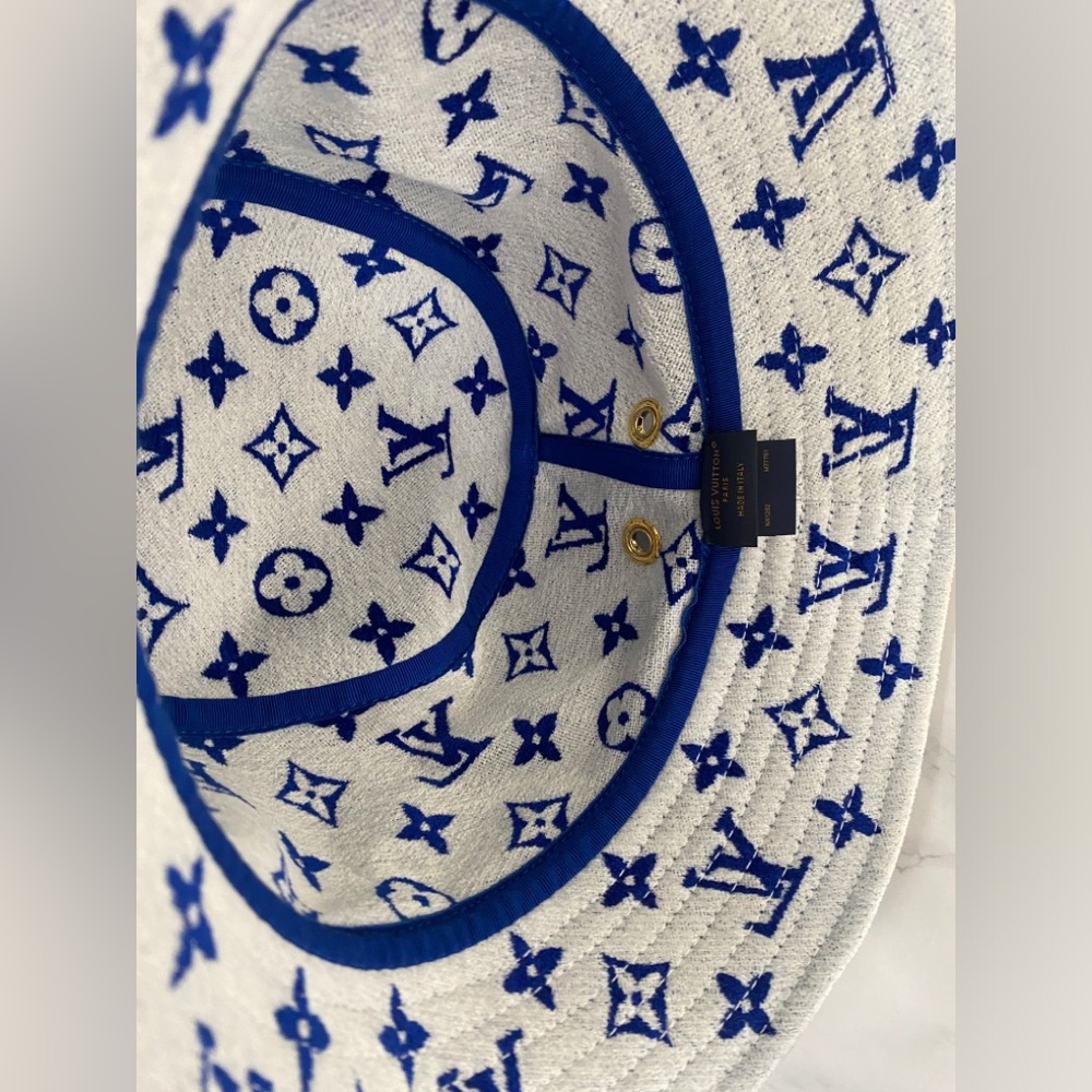 Louis vuitton Bucket Hat Blue - Picture 9 of 14